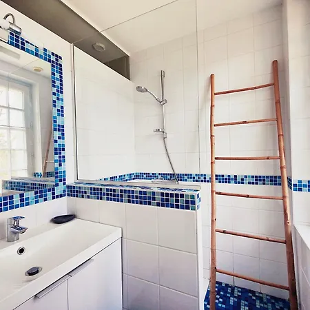 Chez Marie-louise Longeville-sur-Mer
